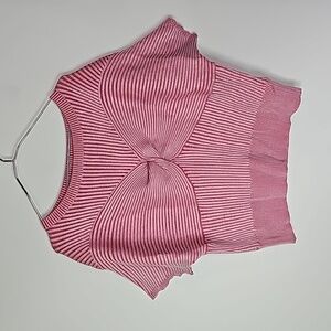 Rio & Rian medium pink short sleeve crop top shirt